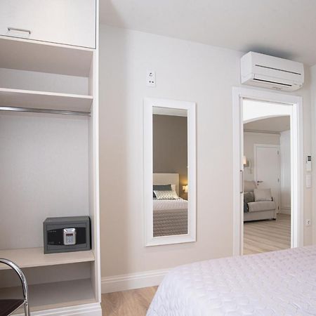 Apartamentos Hotel Pirineos فيغيريس المظهر الخارجي الصورة