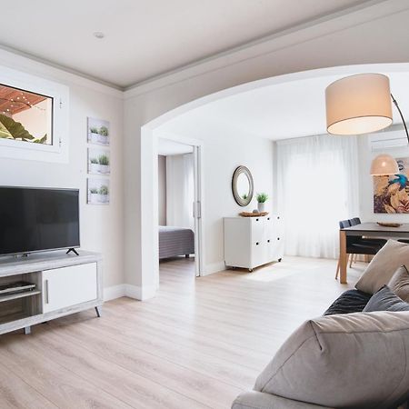 Apartamentos Hotel Pirineos فيغيريس المظهر الخارجي الصورة