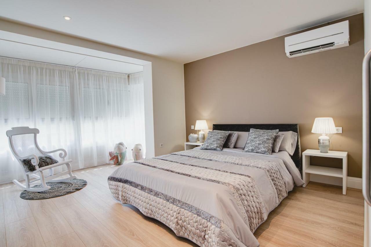 Apartamentos Hotel Pirineos فيغيريس المظهر الخارجي الصورة
